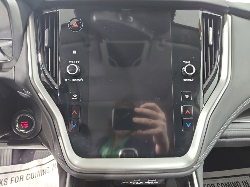 Certified 2025 Subaru Outback Limited image 20