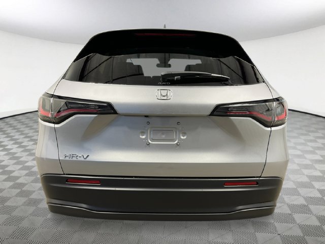 New 2027 Honda HR-V LX image 5