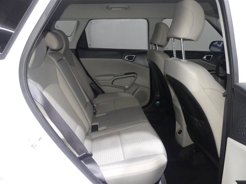 Used 2020 Kia Soul EX image 28