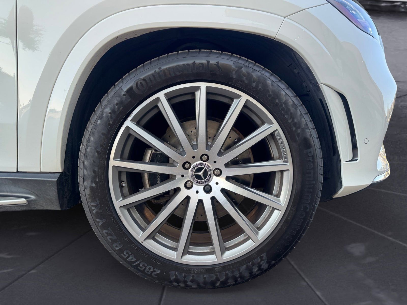 Used 2021 Mercedes-Benz GLS 580 4MATIC image 14