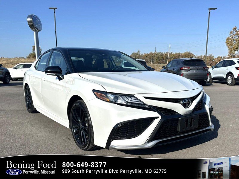 Used 2024 Toyota Camry XSE w/ Cold Weather Package image 1