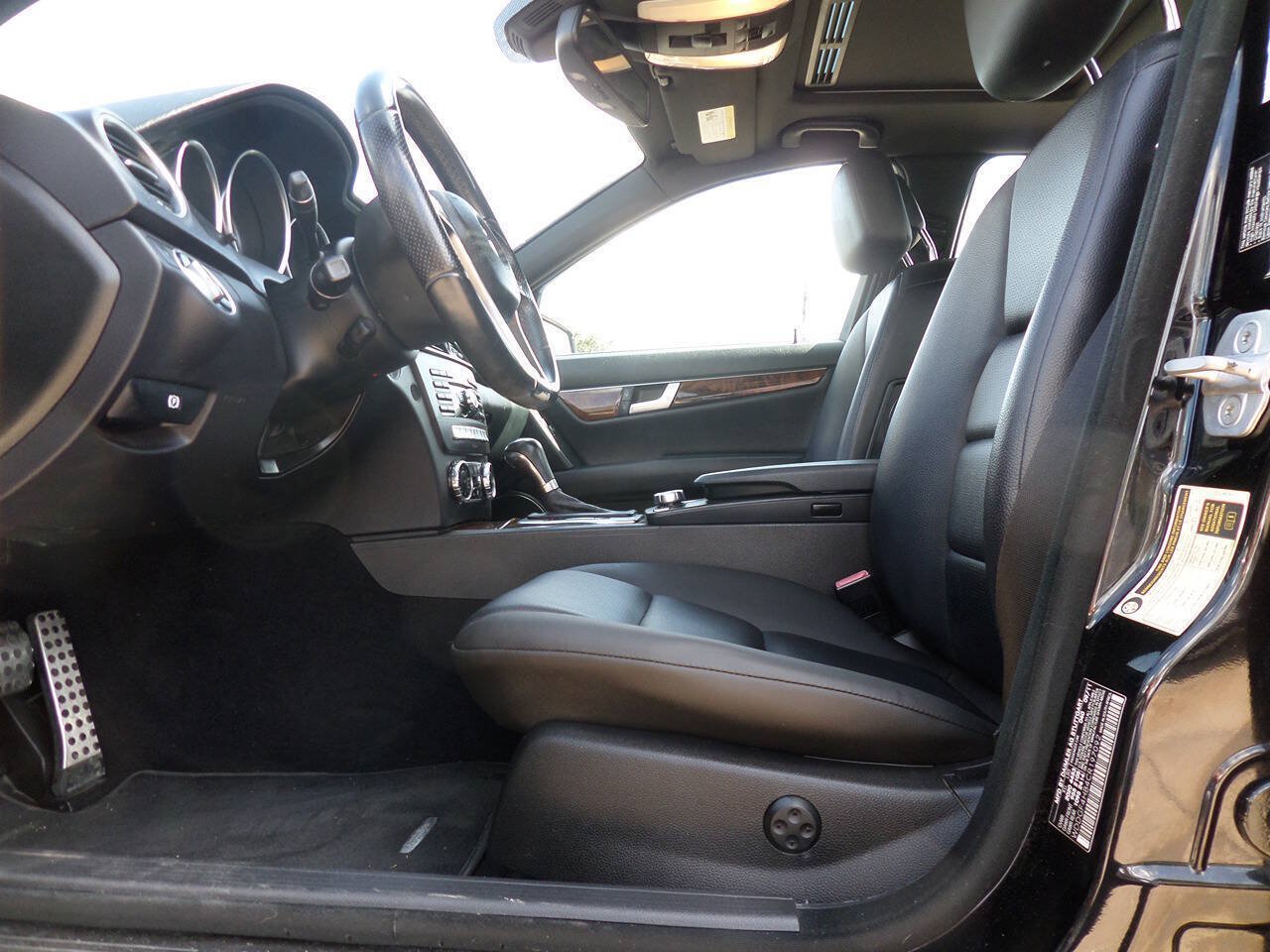 Used 2012 Mercedes-Benz C 250 Sedan image 12