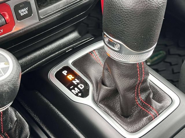 Used 2018 Jeep Wrangler Unlimited Rubicon AWD/4WD image 16