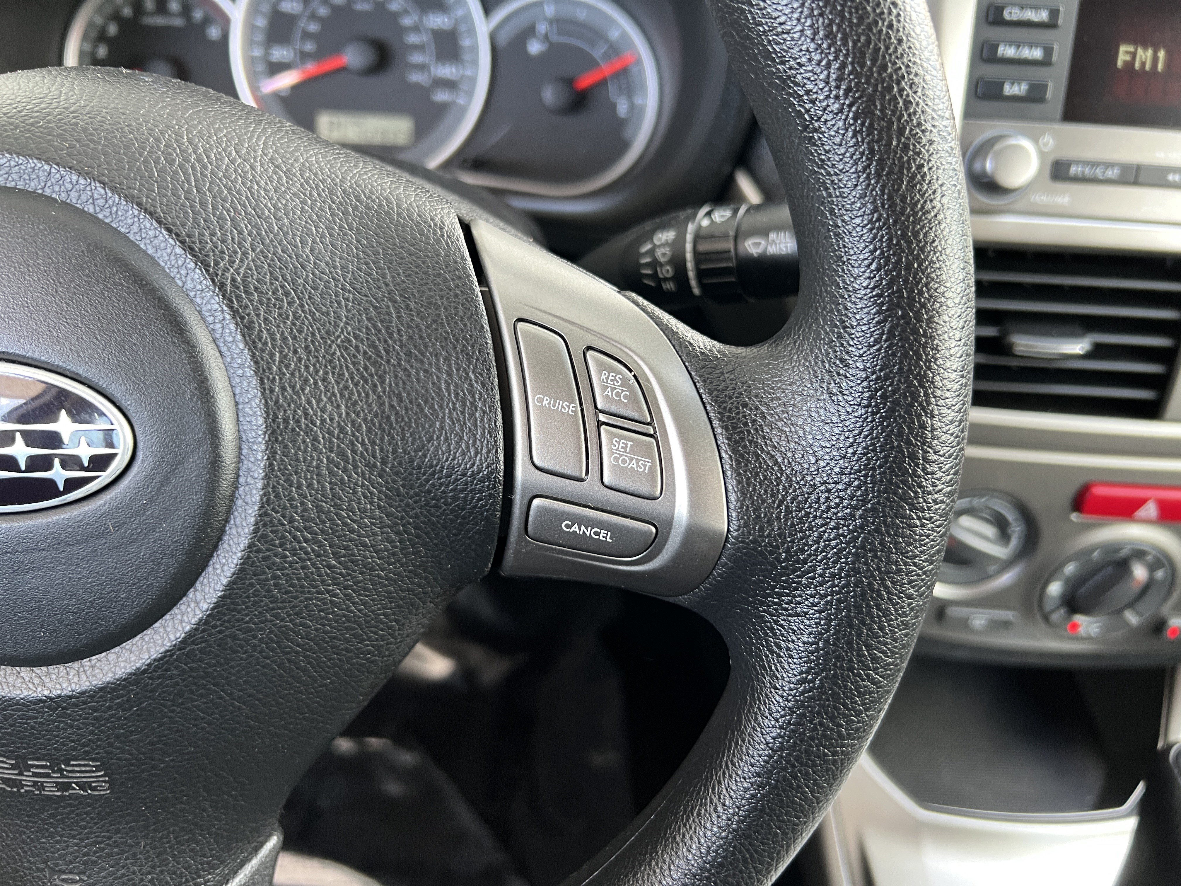 Used 2010 Subaru Impreza 2.5i AWD/4WD image 26