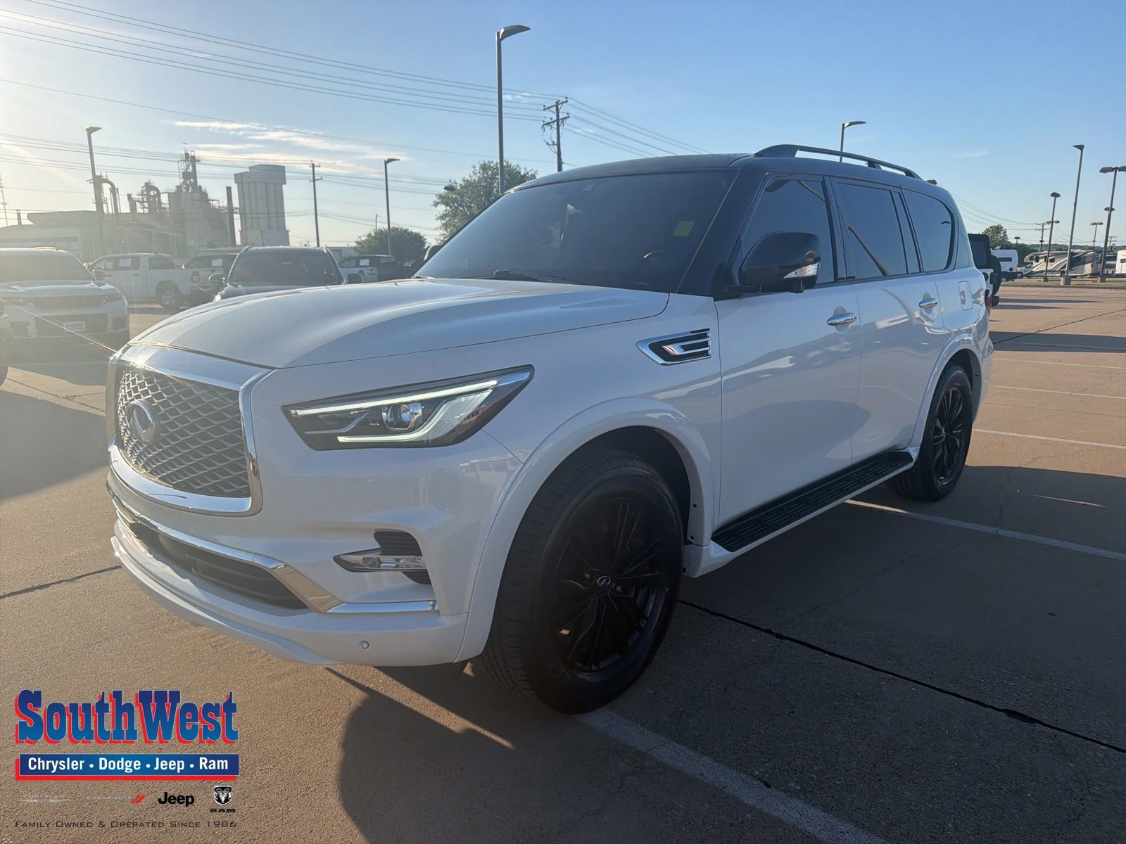 Used 2021 INFINITI QX80 Luxe w/ Cargo Package RWD video 1