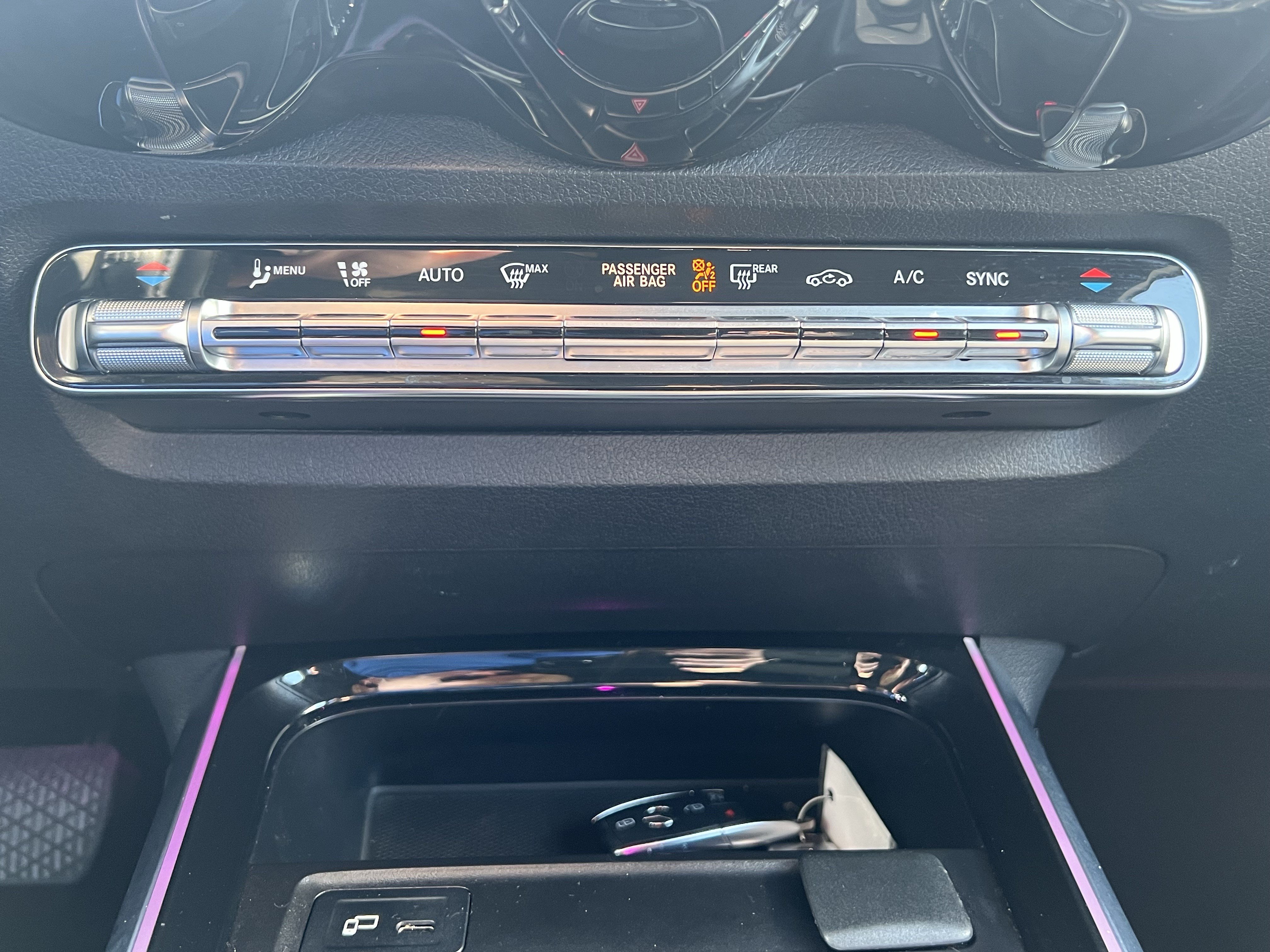 Certified 2022 Mercedes-Benz GLB 250 4MATIC image 31