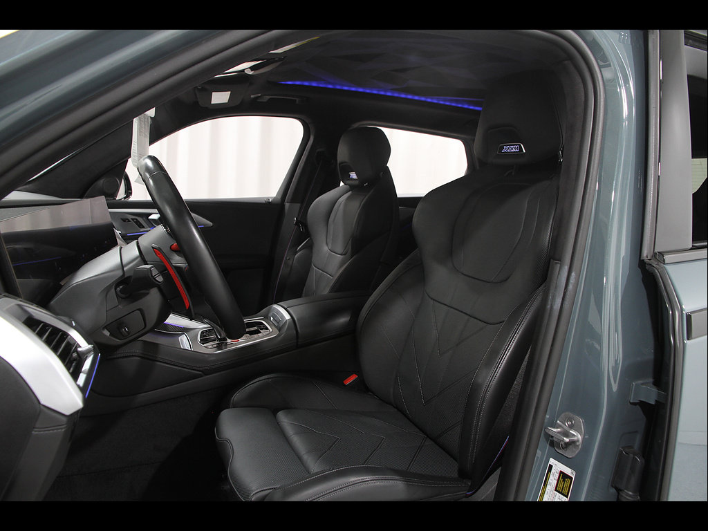 Used 2023 BMW XM AWD/4WD image 6