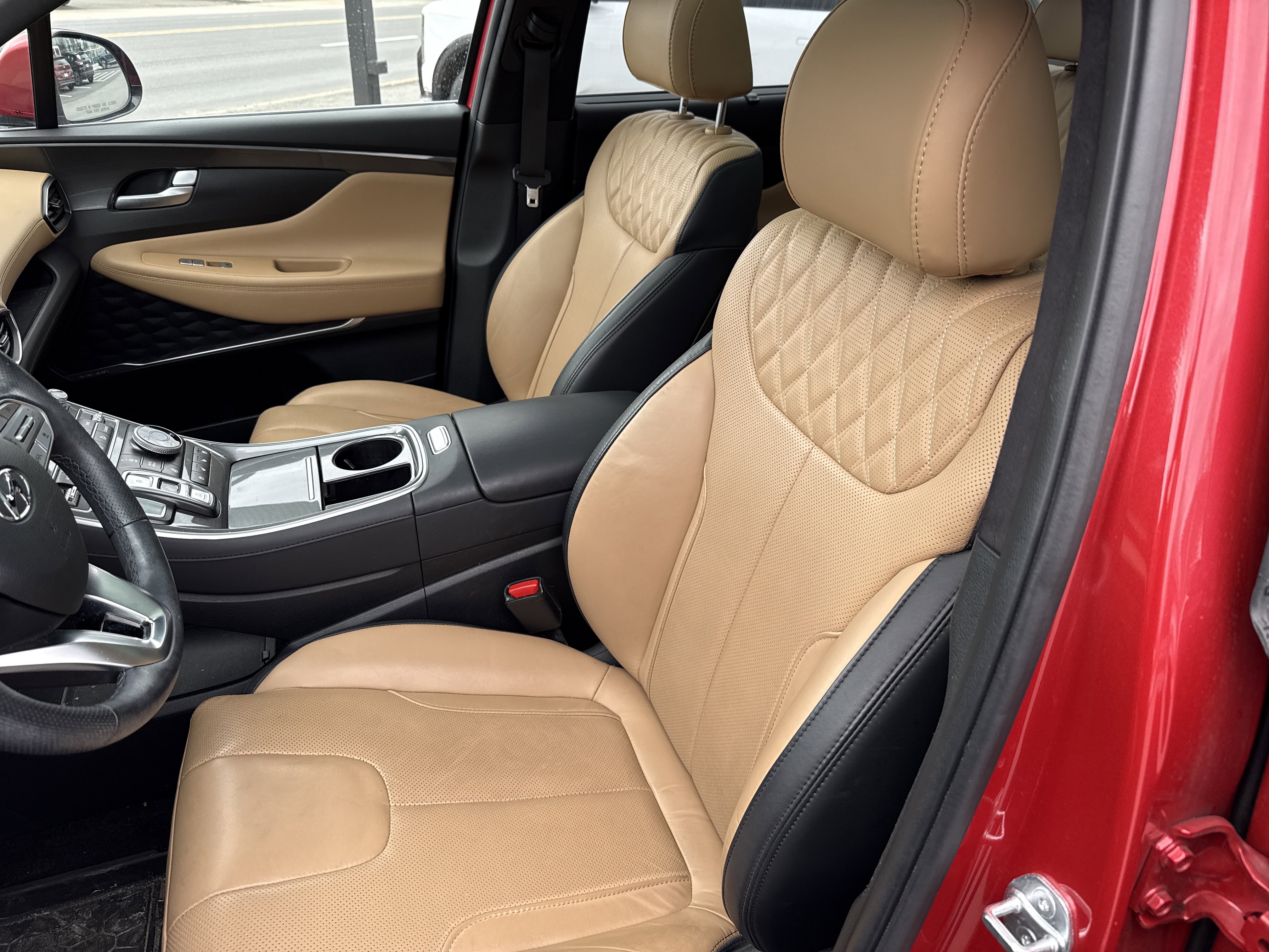 Used 2023 Hyundai Santa Fe Calligraphy image 12