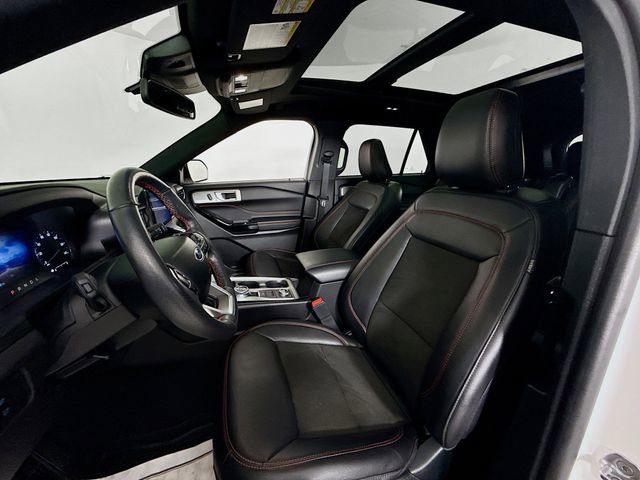 Certified 2023 Ford Explorer ST-Line w/ Class IV Trailer Tow Package image 22