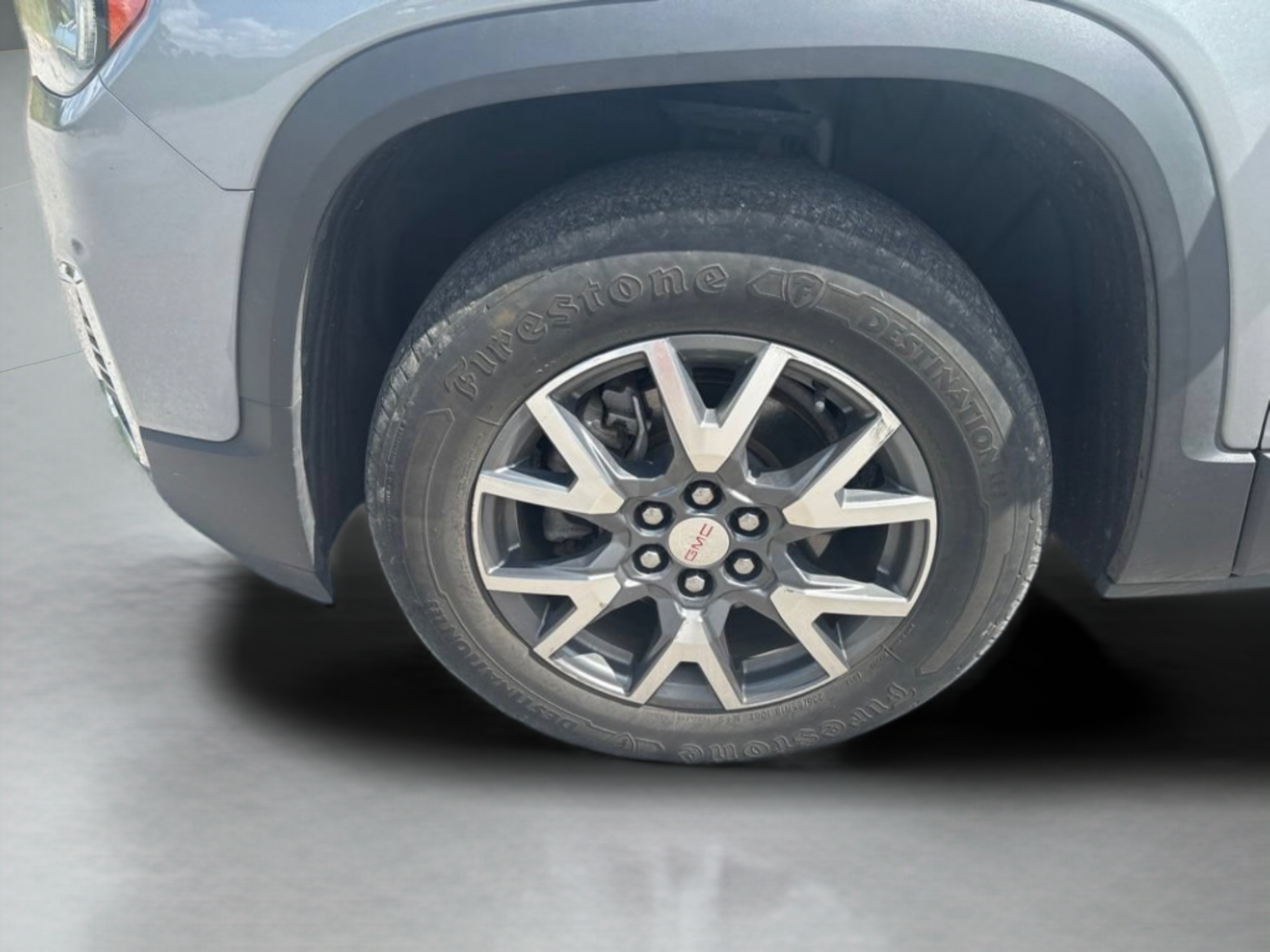 Used 2023 GMC Acadia SLT w/ Preferred Package FWD image 36