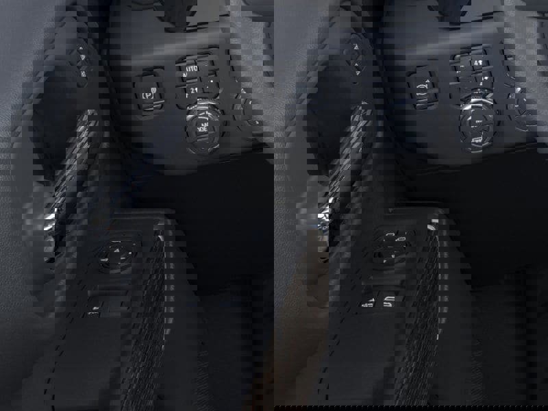 New 2025 GMC Sierra 3500 SLE w/ SLE Convenience Package image 22