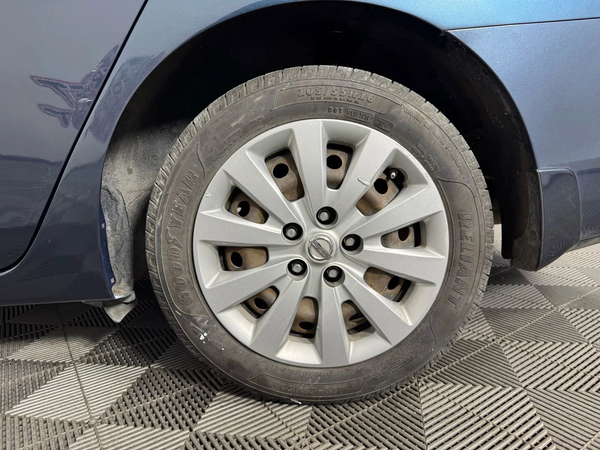 Used 2016 Nissan Sentra SV image 40