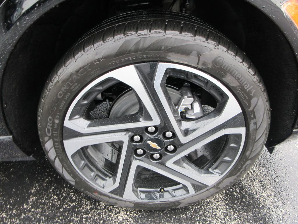 New 2026 Chevrolet Equinox EV LT image 10