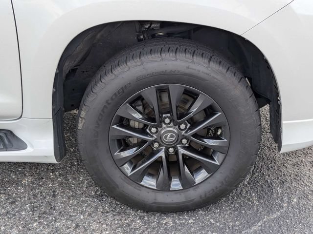 Used 2022 Lexus GX 460 Premium w/ Premium Package AWD/4WD image 11