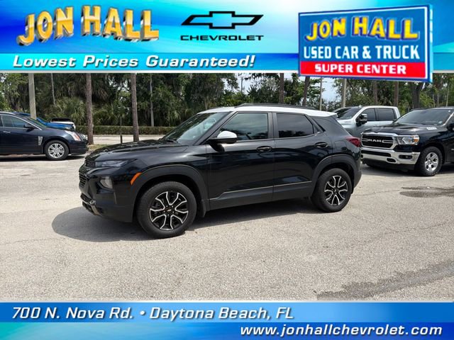 Used 2023 Chevrolet TrailBlazer ACTIV w/ Sun and Liftgate Package AWD/4WD image 3