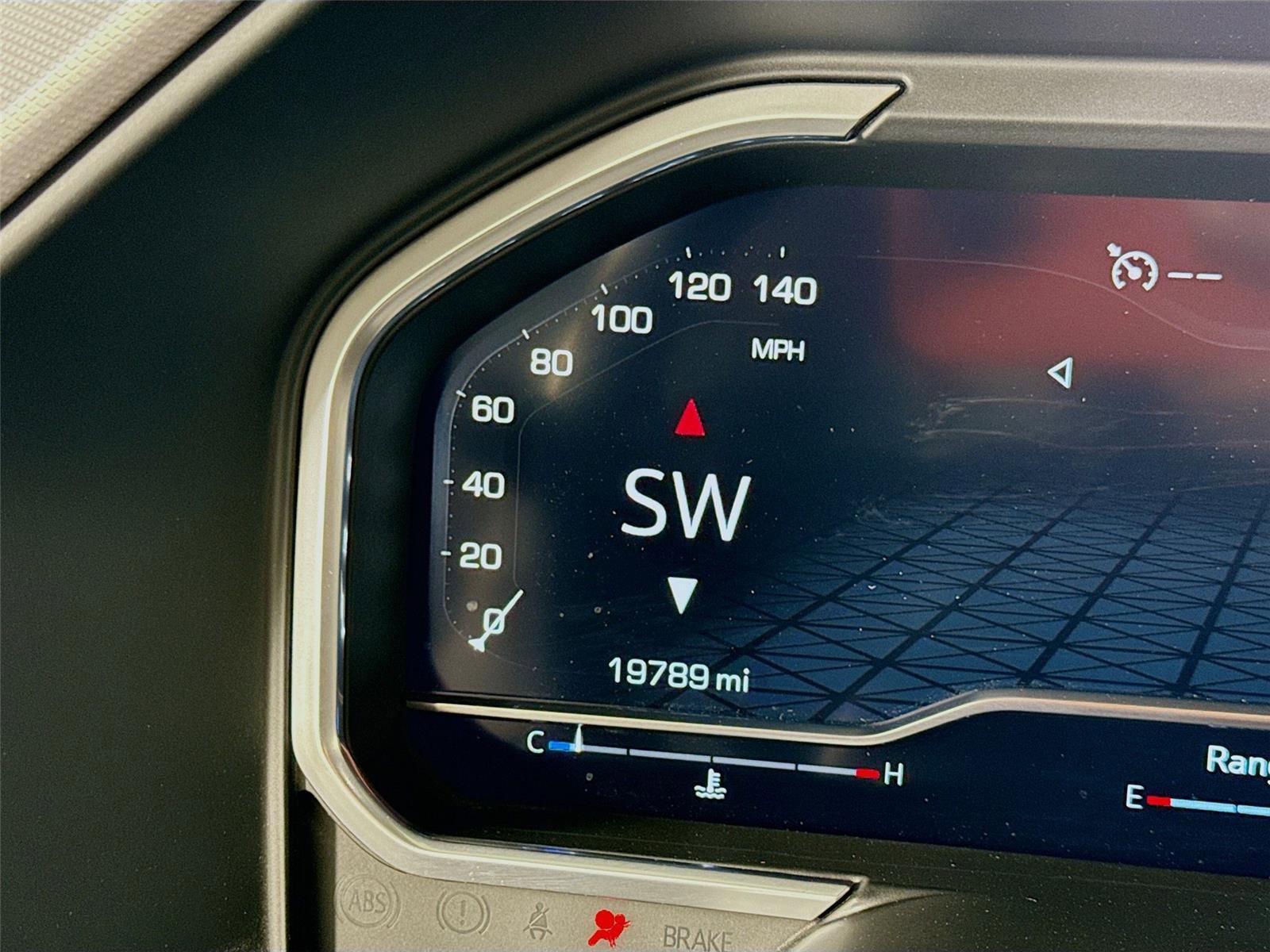 Used 2022 GMC Sierra 1500 Denali image 6