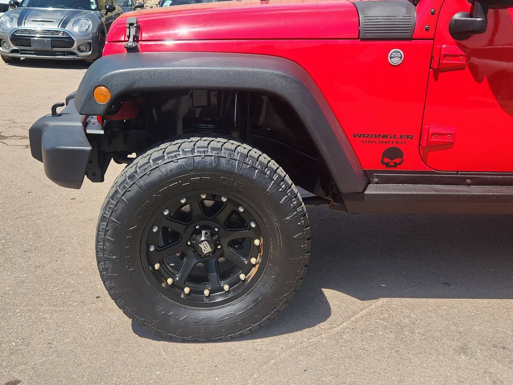 Used 2015 Jeep Wrangler Unlimited Sport AWD/4WD image 9