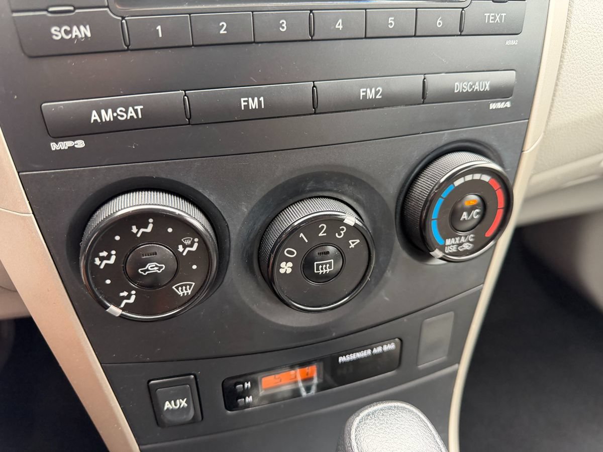 Used 2010 Toyota Corolla XLE FWD image 13