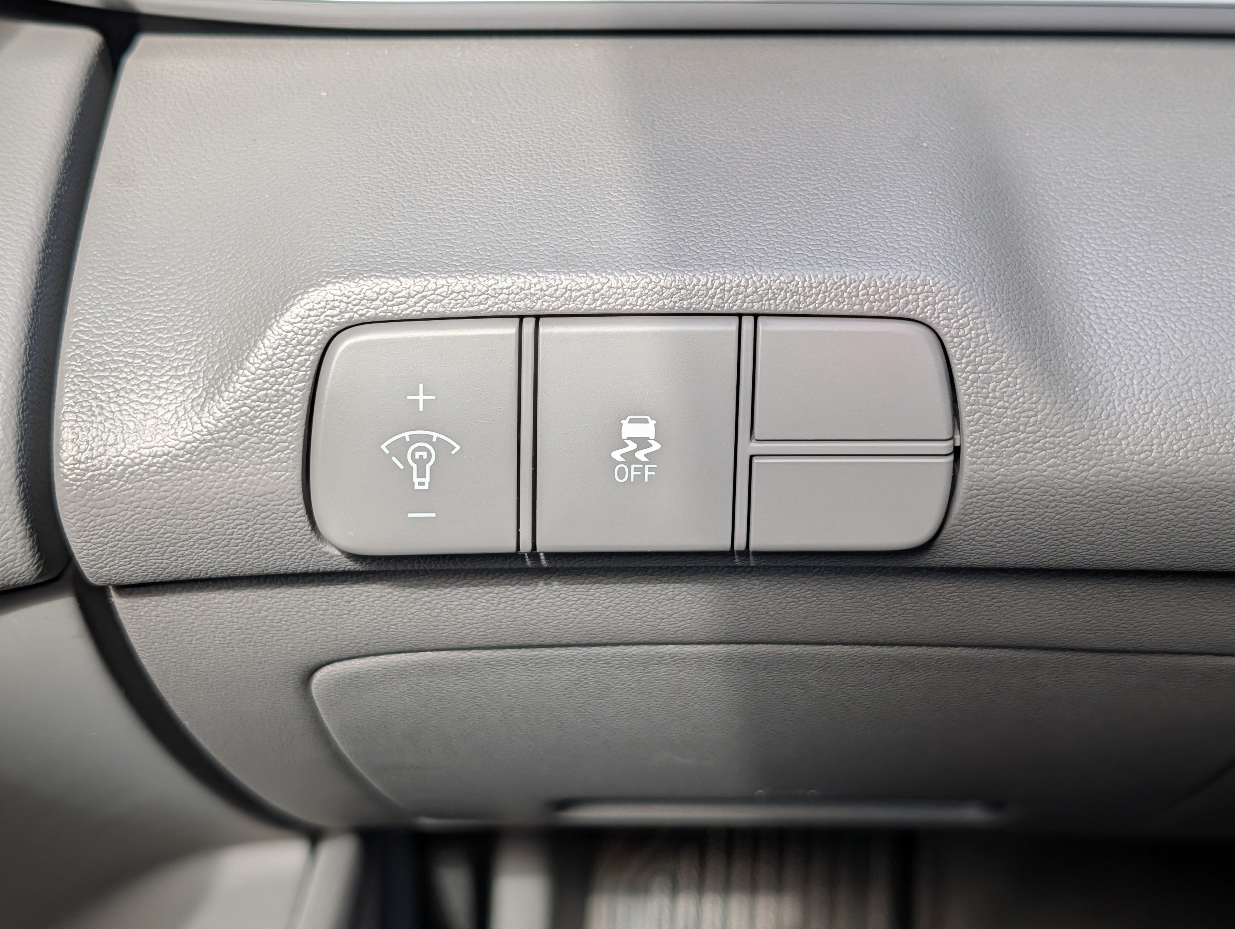 Certified 2024 Hyundai Elantra SEL FWD image 26