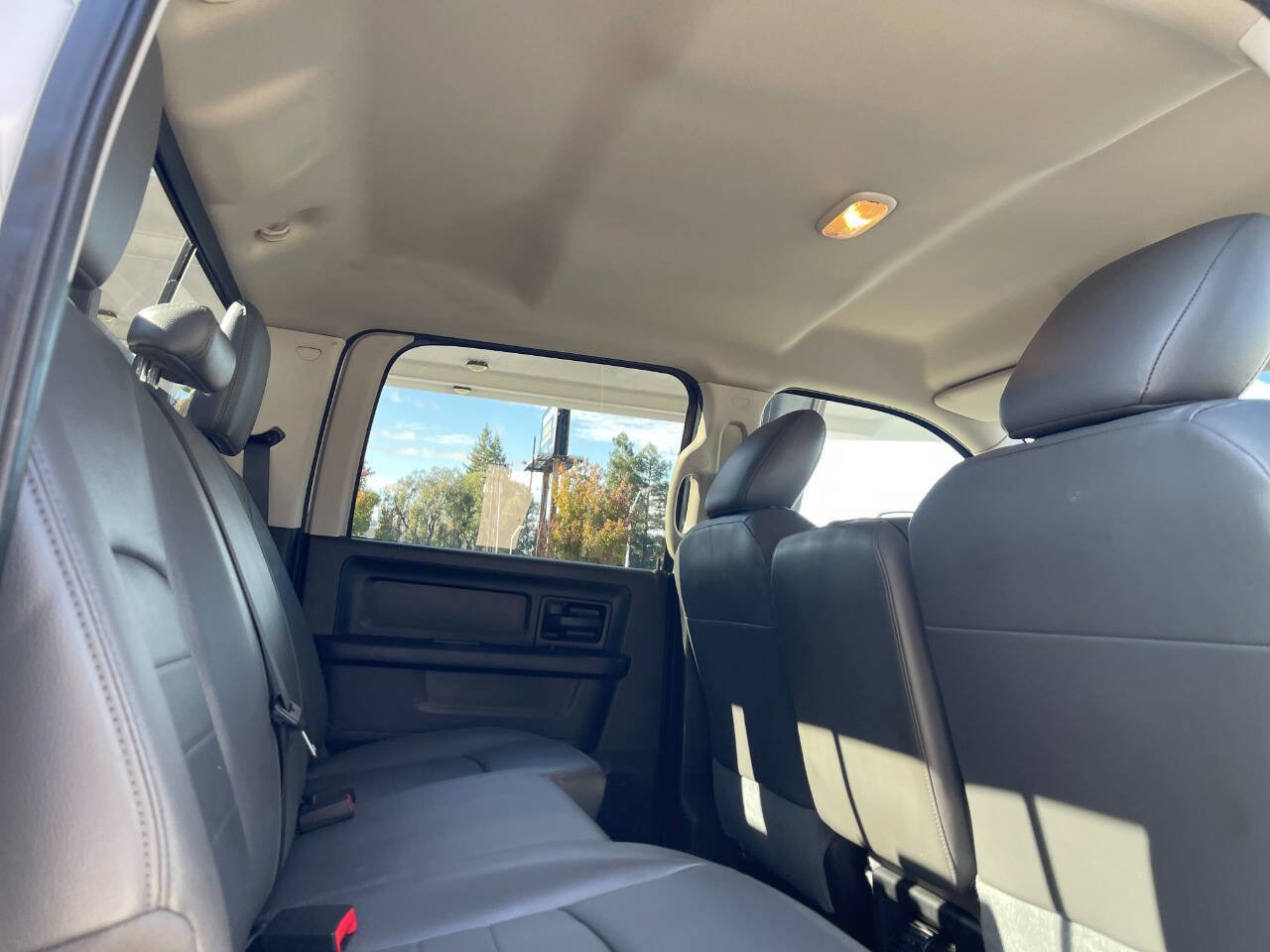 Used 2014 RAM 3500 Tradesman image 53