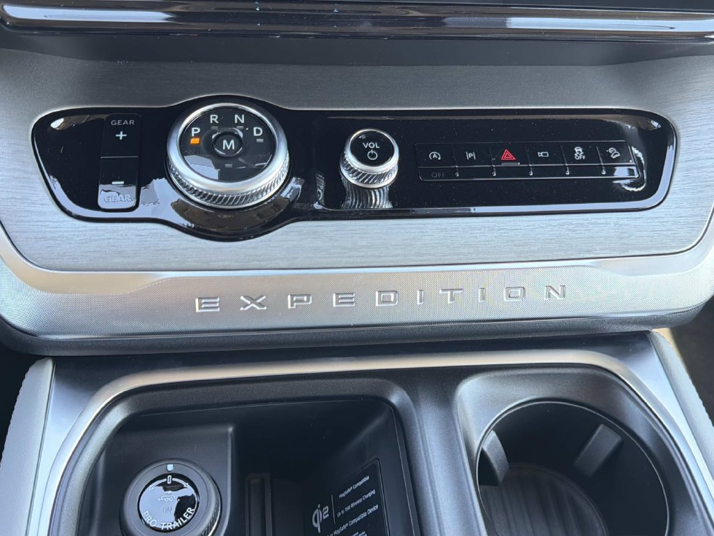 New 2027 Ford Expedition Max Platinum w/ Driver's Package AWD/4WD image 25