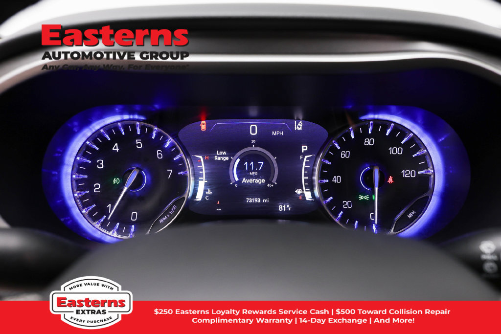 Used 2023 Chrysler Pacifica Touring-L FWD image 19