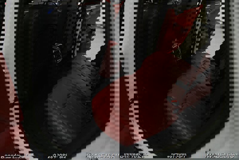 Used 2023 Porsche Macan image 24