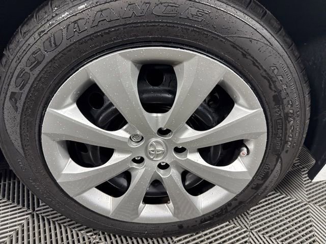 Used 2024 Toyota Corolla LE image 14