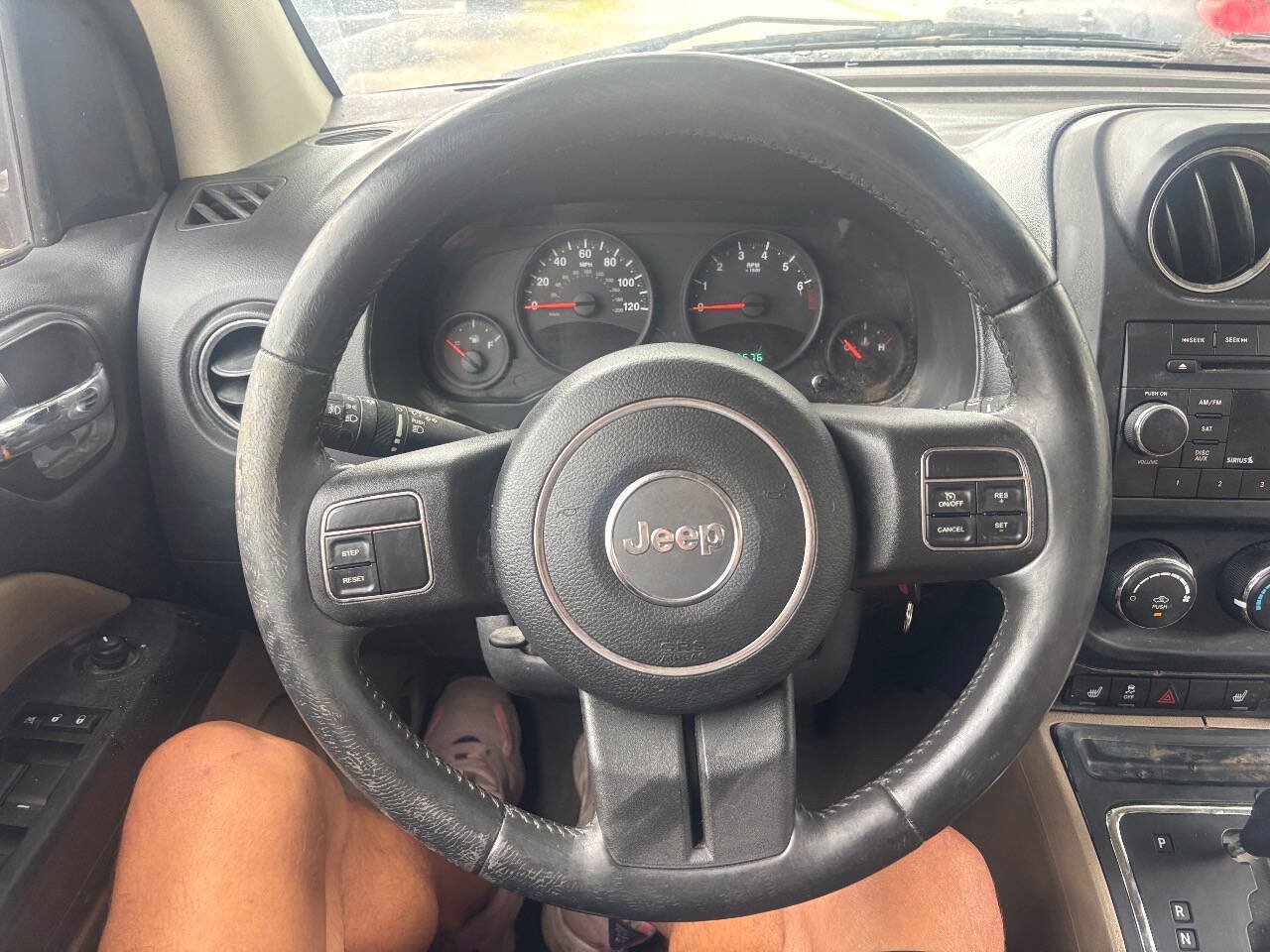 Used 2012 Jeep Compass Latitude AWD/4WD image 15