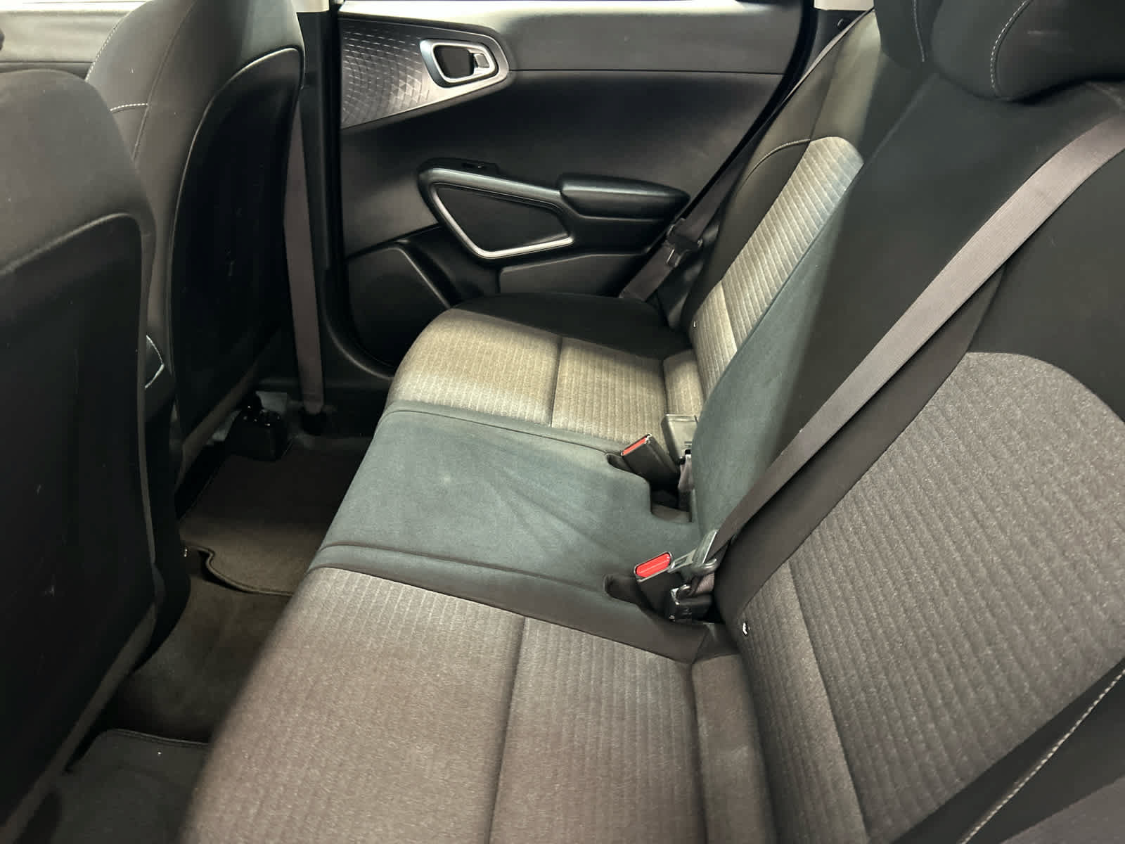 Used 2020 Kia Soul S FWD image 9