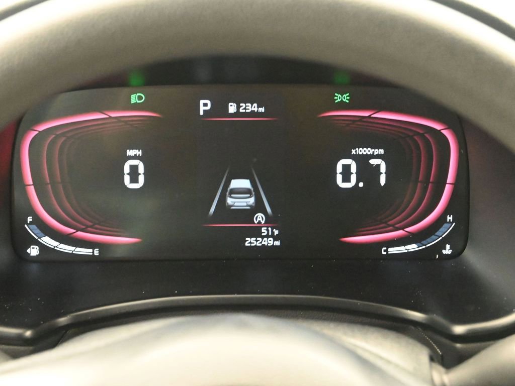 Used 2025 Kia Soul LX w/ LX Technology Package image 35