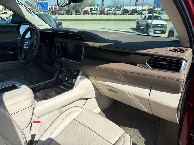 Used 2022 GMC Yukon Denali AWD/4WD image 30