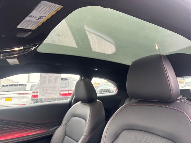 Used 2024 Dodge Charger R/T w/ Plus Group image 31