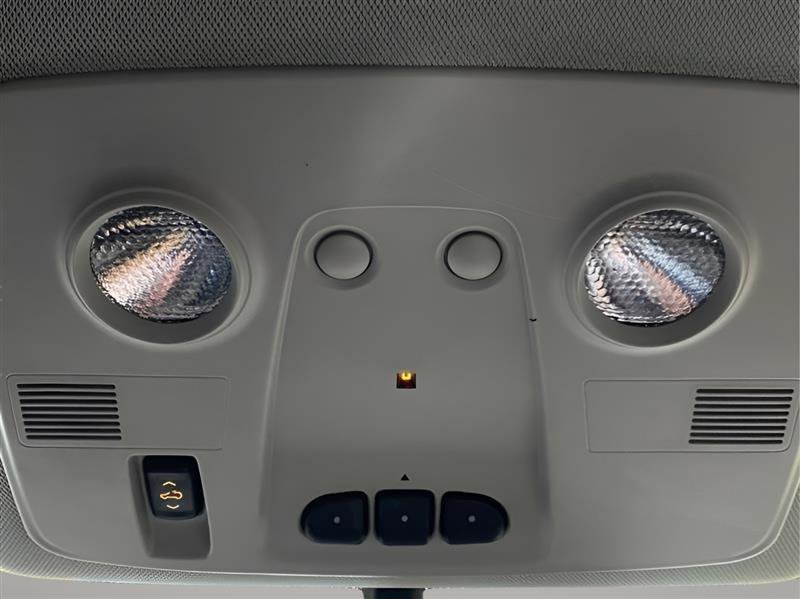 Used 2017 Buick Enclave Premium image 19