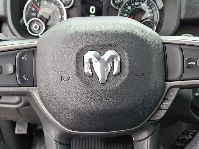 Used 2024 RAM 2500 Tradesman w/ Chrome Appearance Group image 19