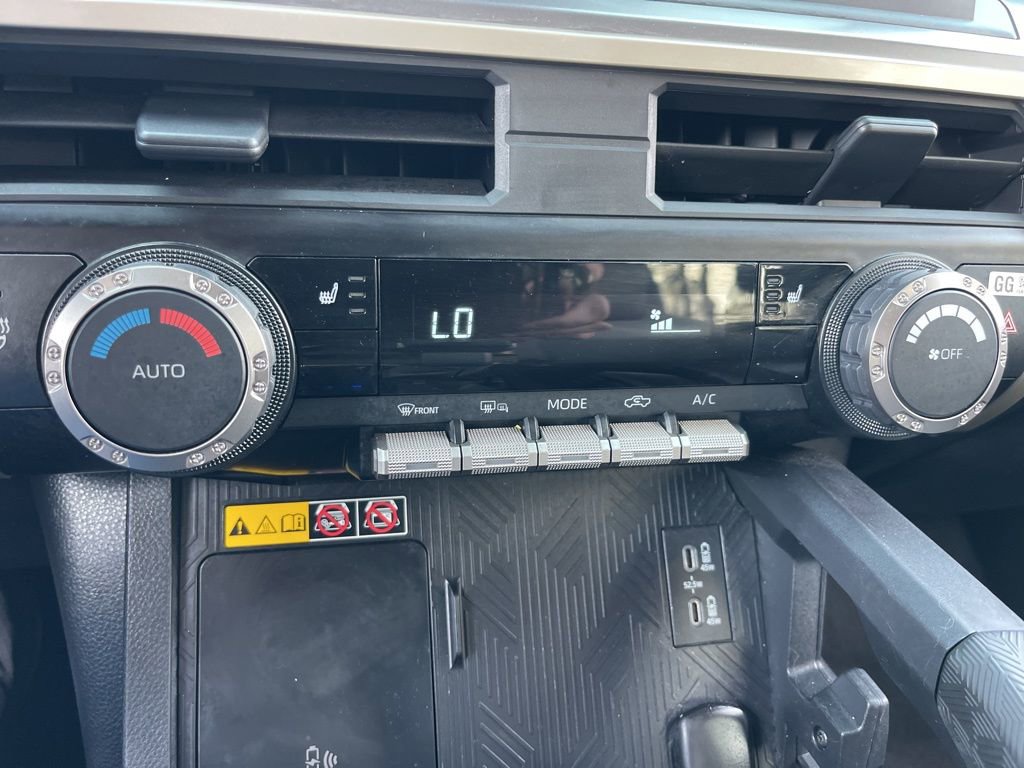 Used 2024 Toyota Tacoma SR5 image 12