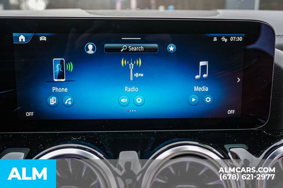 Used 2024 Mercedes-Benz GLA 35 AMG 4MATIC w/ AMG Night Package image 35