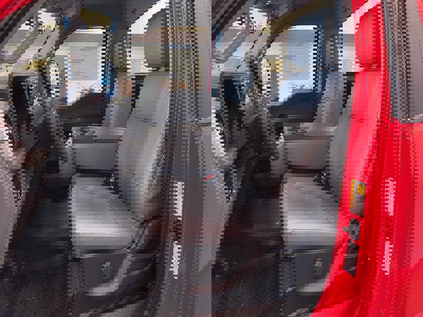 New 2026 Ford F250 XL w/ XL Chrome Package image 10