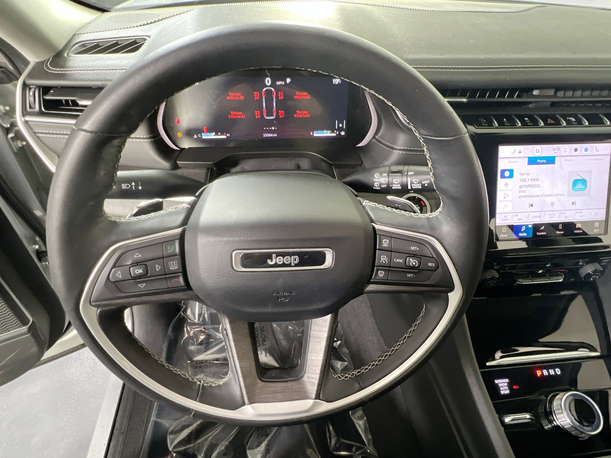 Used 2021 Jeep Grand Cherokee L Limited image 11