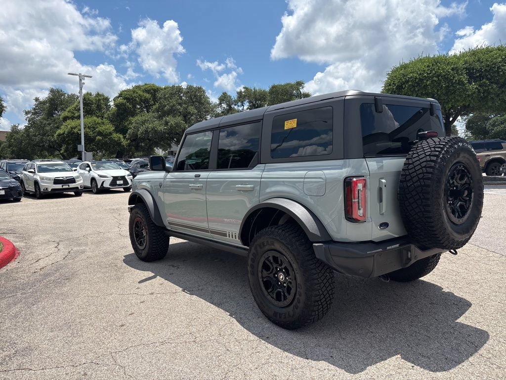 Used 2021 Ford Bronco First Edition AWD/4WD image 3