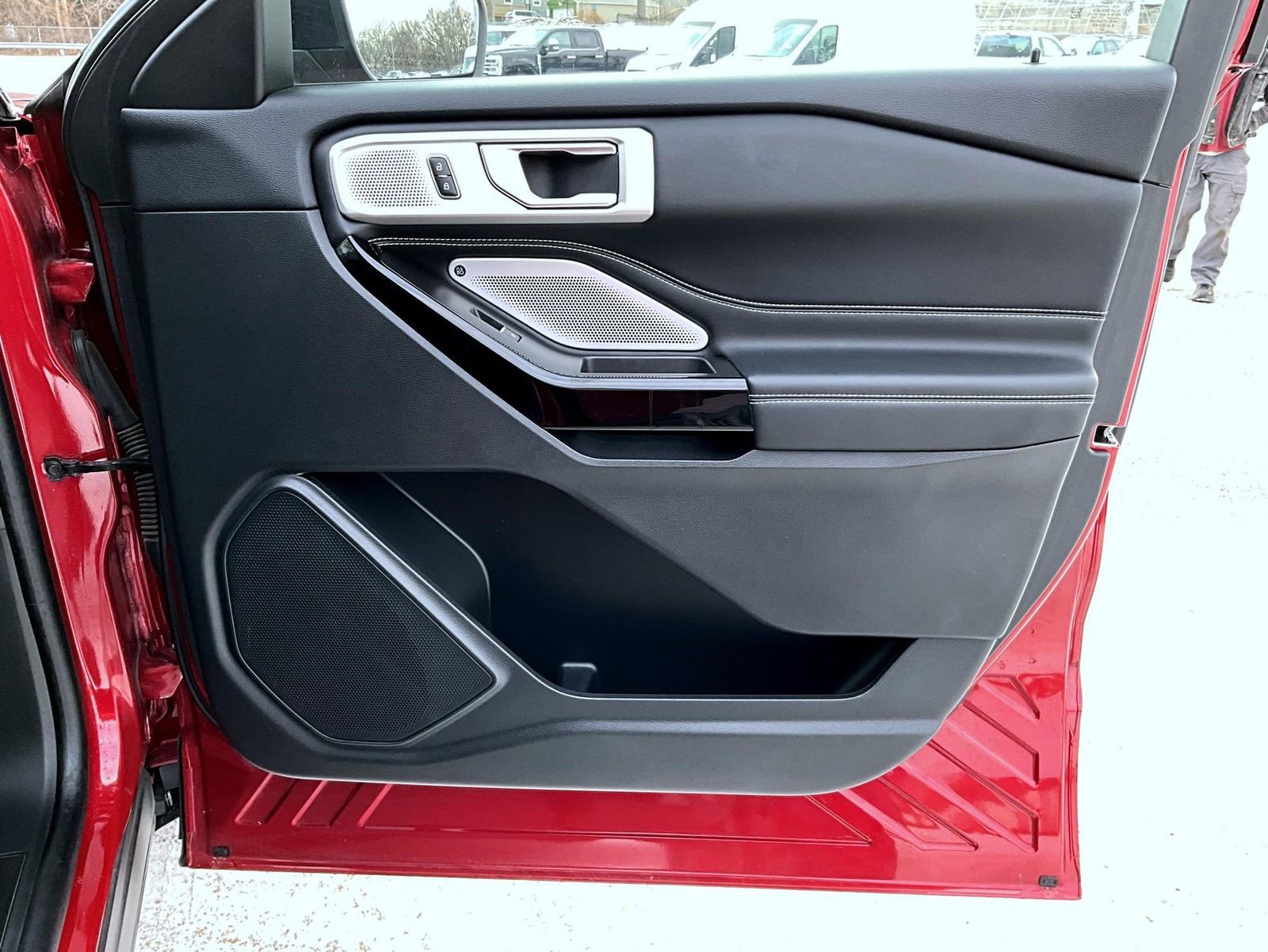 Used 2023 Ford Explorer ST w/ Equipment Group 401A image 17