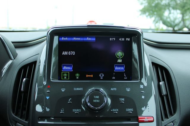 Used 2012 Chevrolet Volt Premium w/ Premium Trim Package FWD image 19