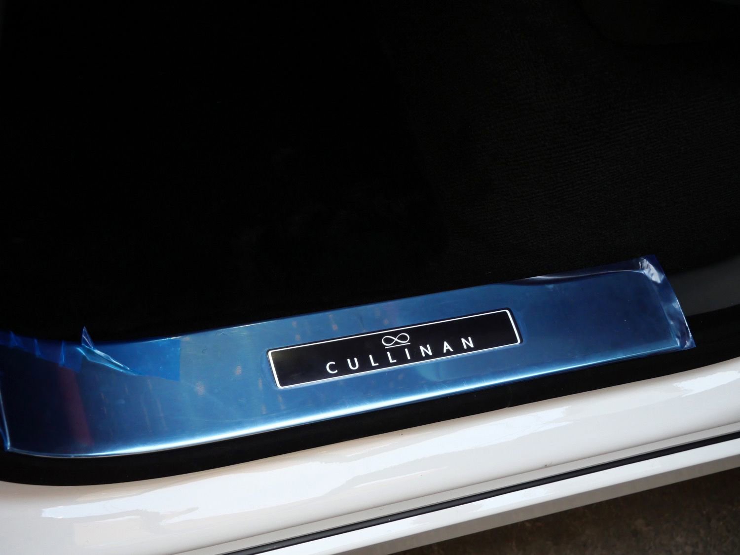 New 2026 Rolls-Royce Cullinan Black Badge AWD/4WD image 9