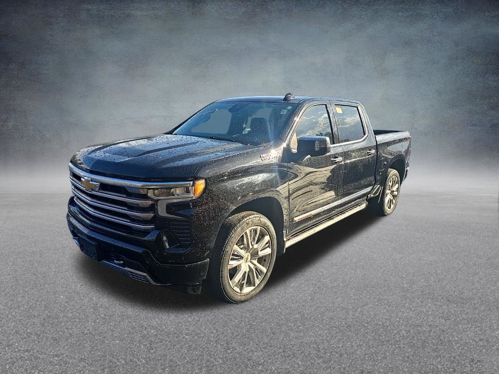 Used 2022 Chevrolet Silverado 1500 High Country w/ High Country Premium Package AWD/4WD image 4