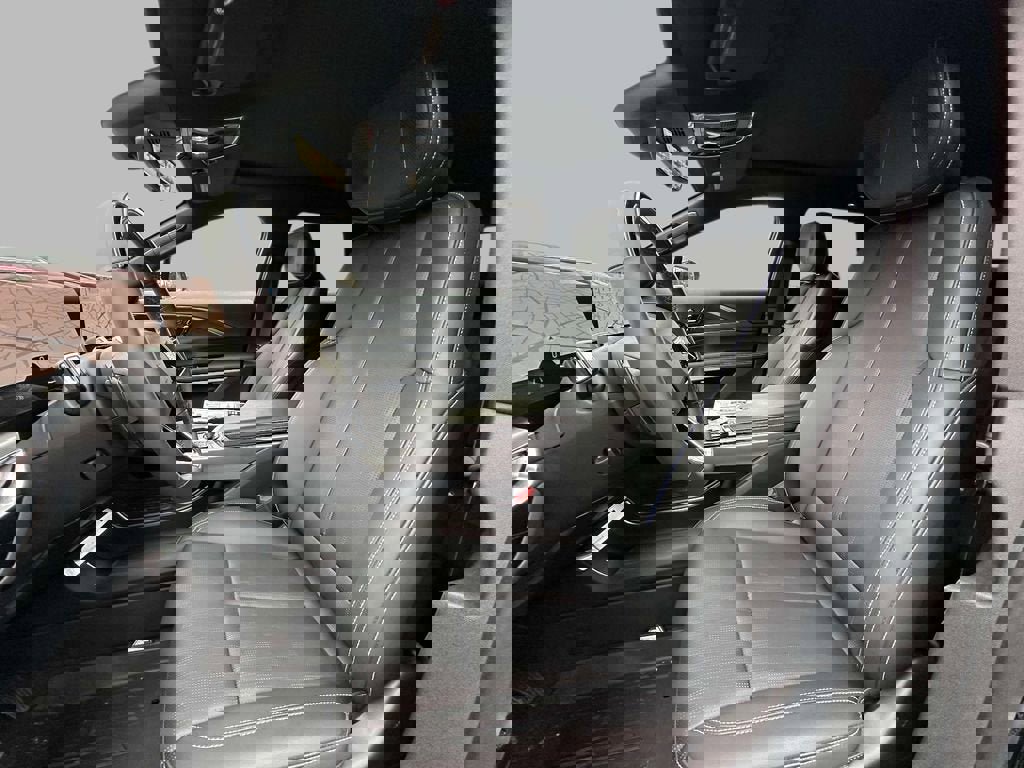 New 2024 Cadillac Lyriq Luxury w/ LPO, Floor Liner Package image 2