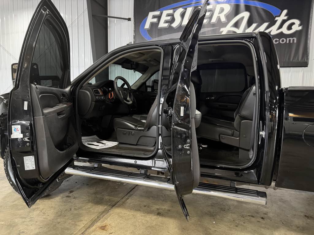 Used 2013 GMC Sierra 2500 SLT w/ SLT Convenience Package AWD/4WD image 36