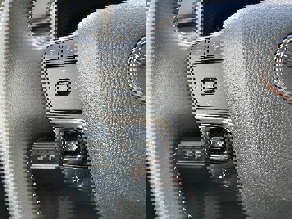 Certified 2025 Toyota Camry SE image 14