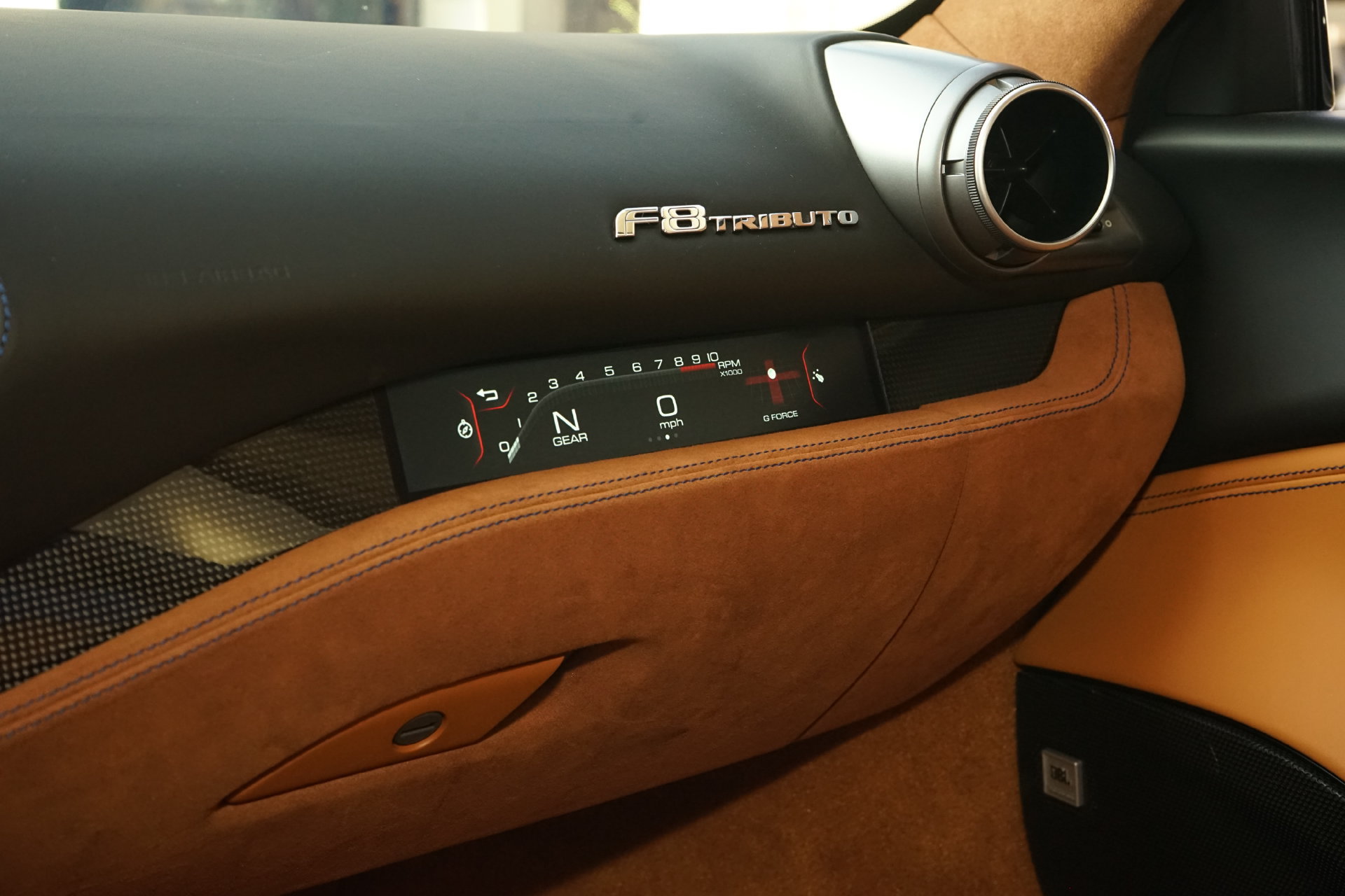 Used 2021 Ferrari F8 Tributo RWD image 20