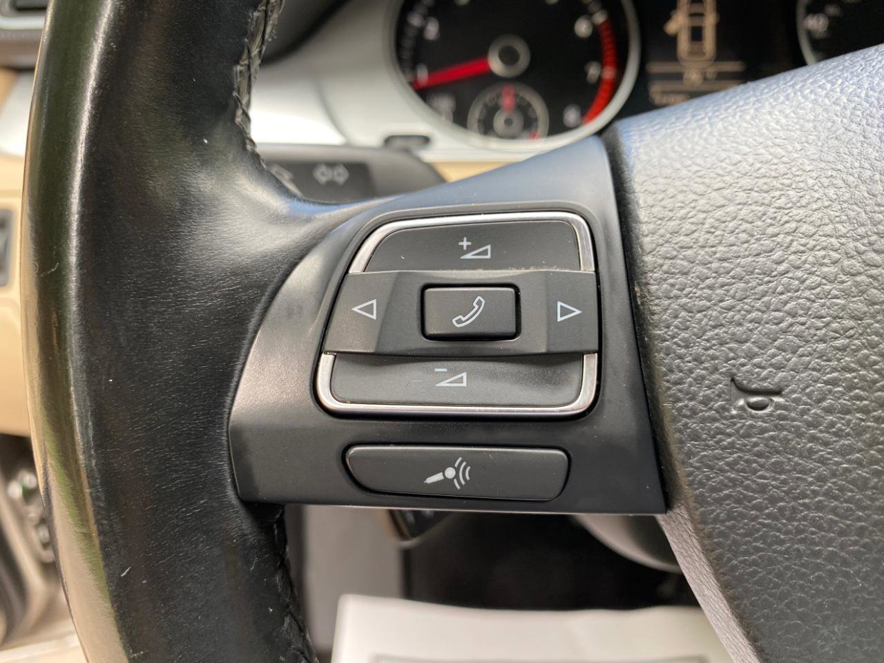 Used 2014 Volkswagen CC Sport image 58