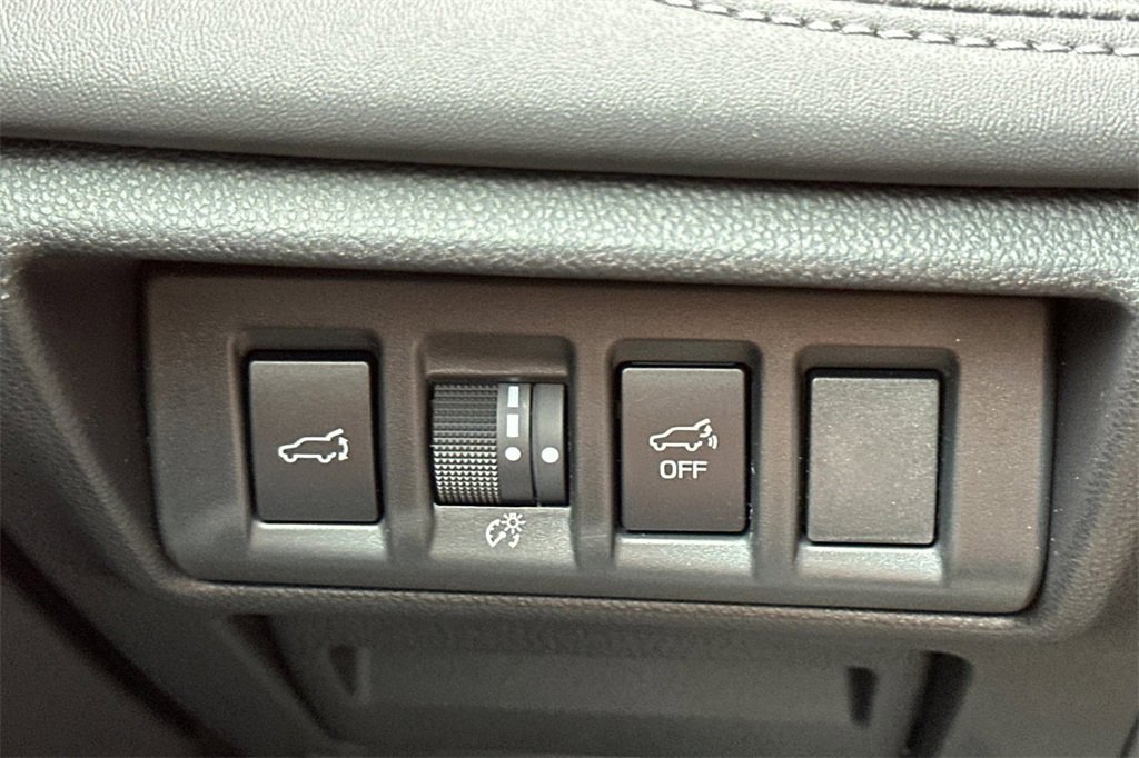 New 2025 Subaru Outback Touring XT w/ Popular Package #2 image 31